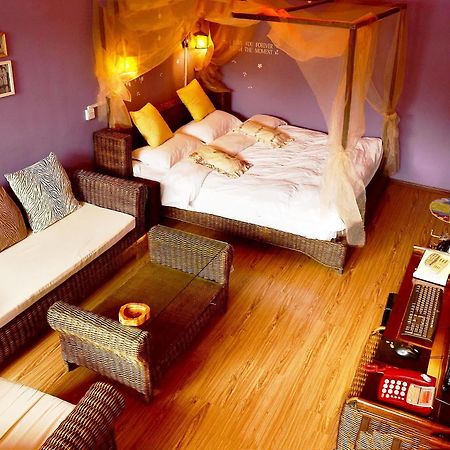 Lijiang Overseas Club Hotell Exteriör bild
