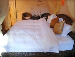 Lijiang Overseas Club Hotell Exteriör bild