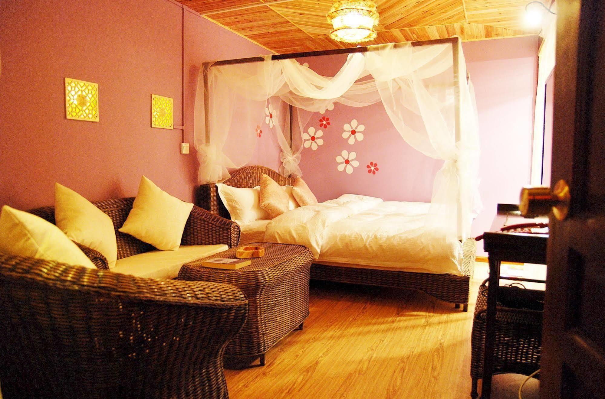 Lijiang Overseas Club Hotell Exteriör bild