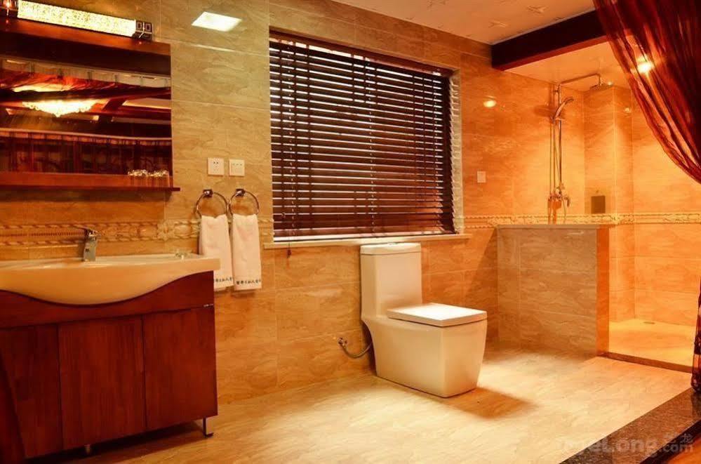 Lijiang Overseas Club Hotell Exteriör bild