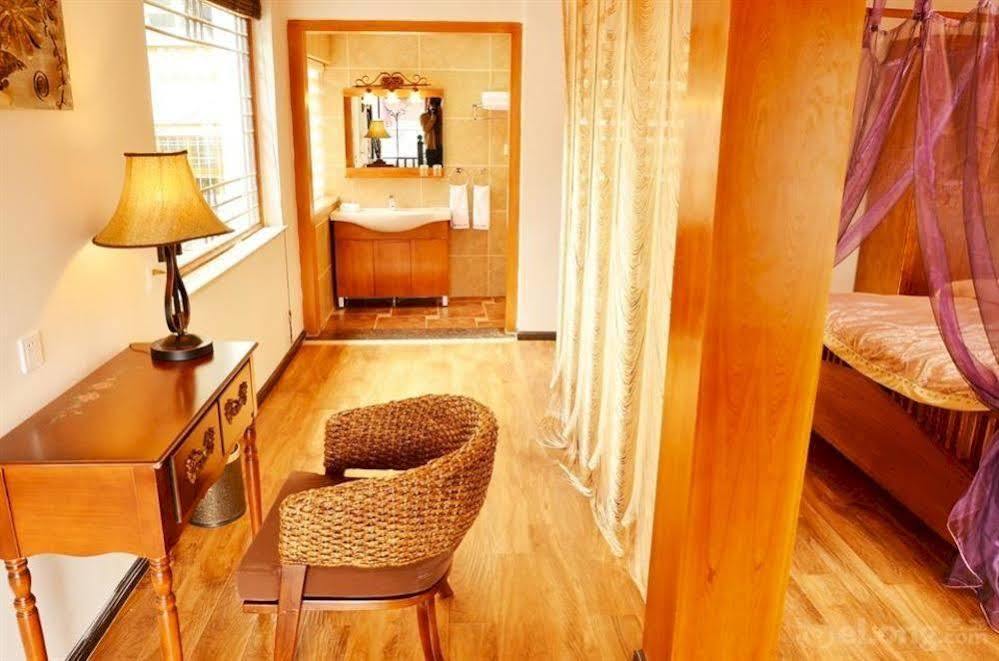 Lijiang Overseas Club Hotell Exteriör bild