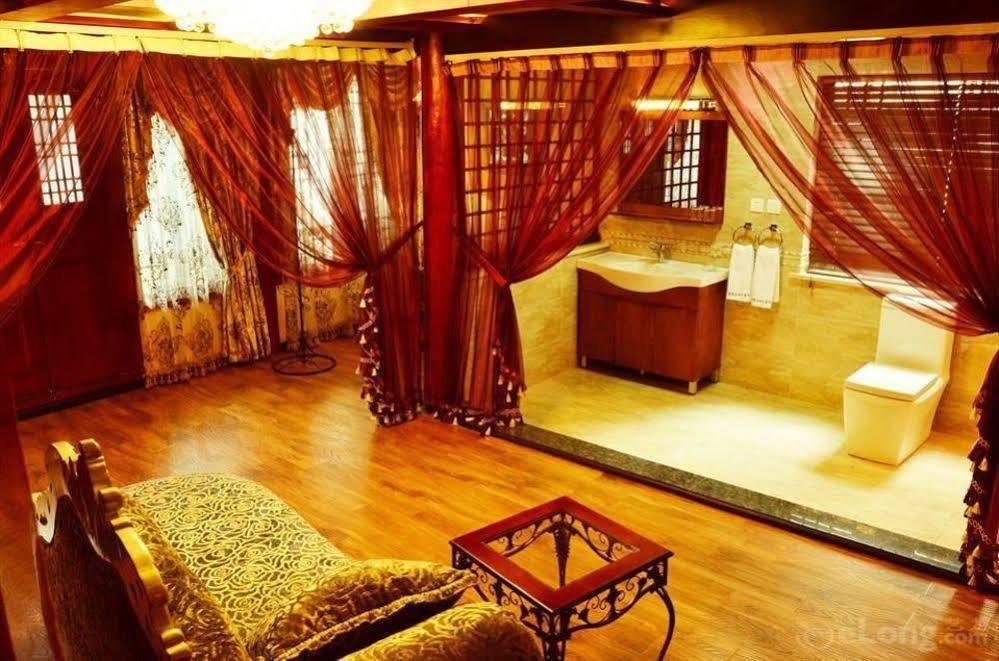 Lijiang Overseas Club Hotell Exteriör bild